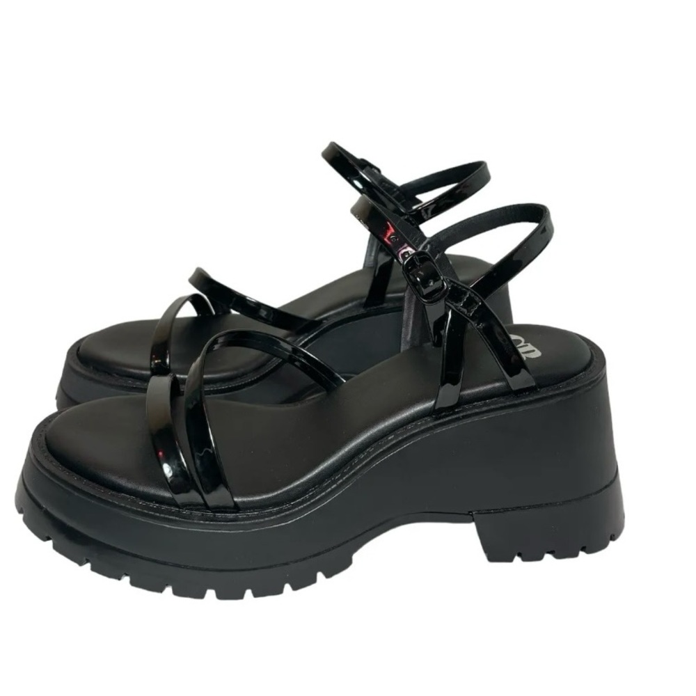 Gianni Bini Black Patent Wild Child platform Sandals Shoes 8 M New